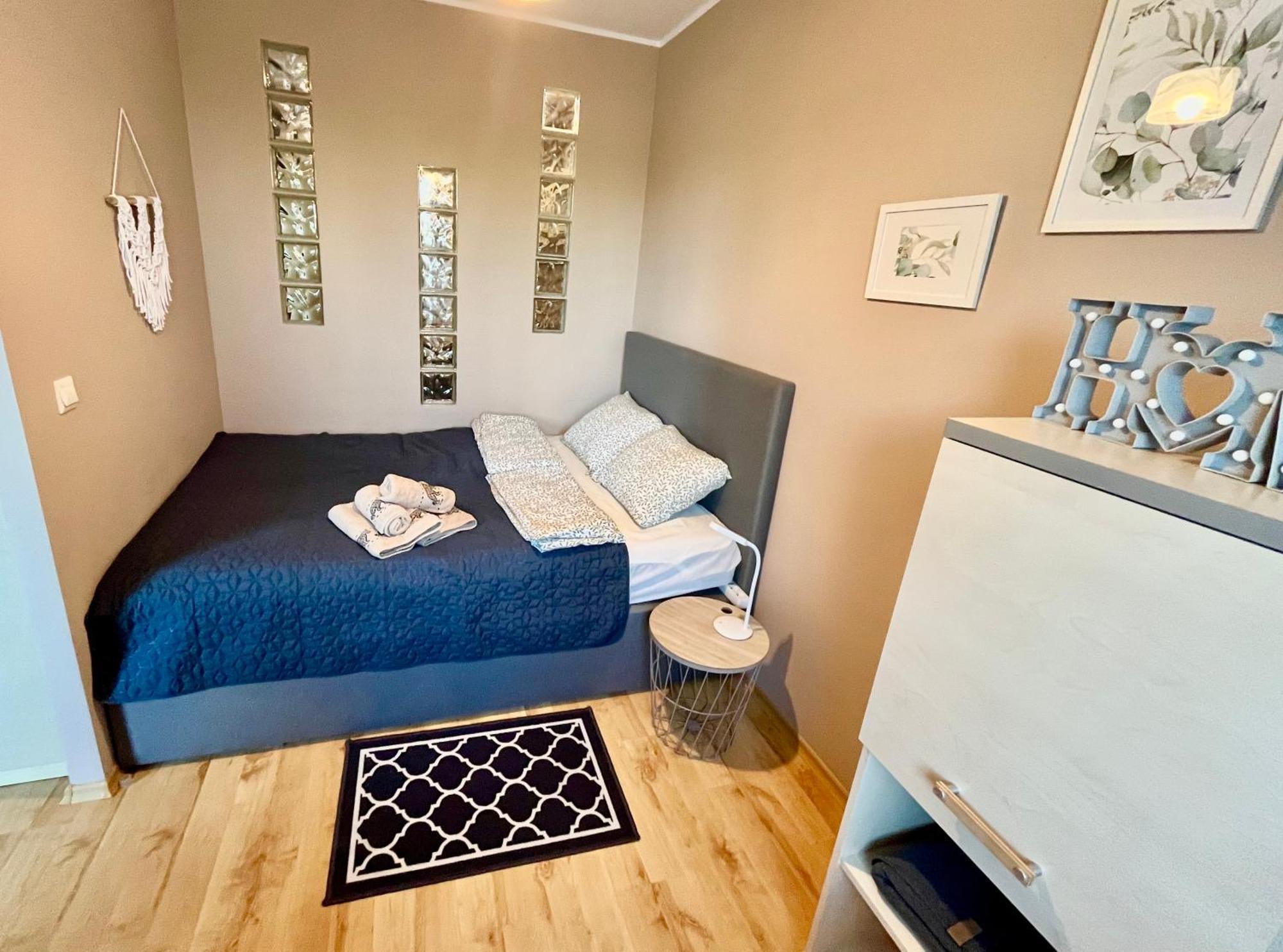 Apartament Roentgena 16 Przy Centrum Onkologii I Klinice Novum Варшава Екстер'єр фото